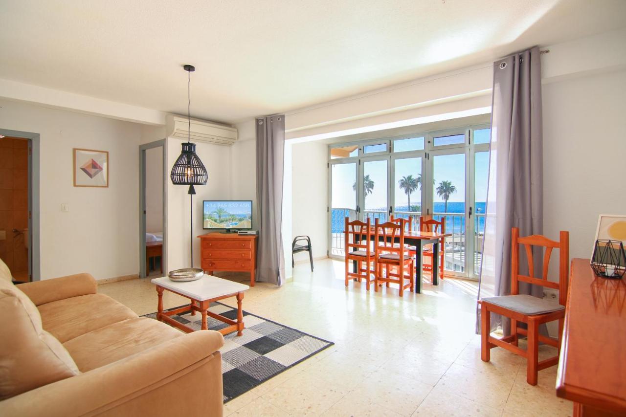 Apartamento en primera línea de playa - GRAN SOL Calpe Exterior foto